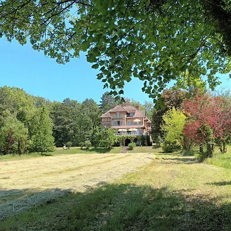 Le Manoir Du Cerf * Gaillon-sur-Montcient