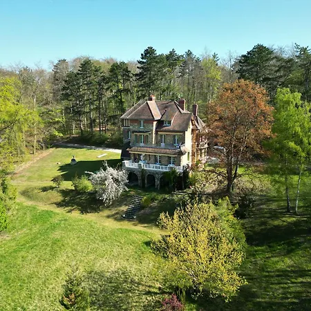 Le Manoir Du Cerf *
